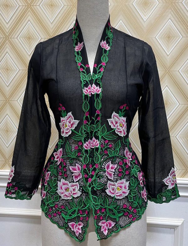 kebaya nyonya izzkebaya
