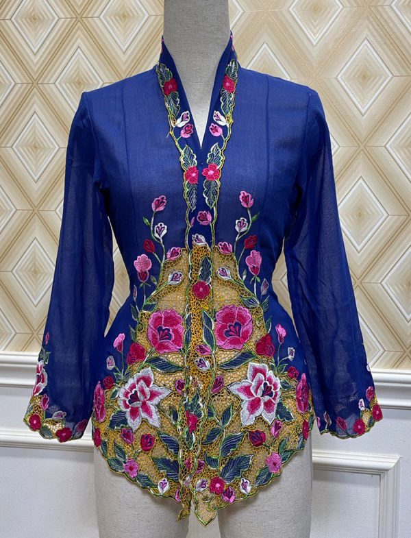 kebaya nyonya izzkebaya