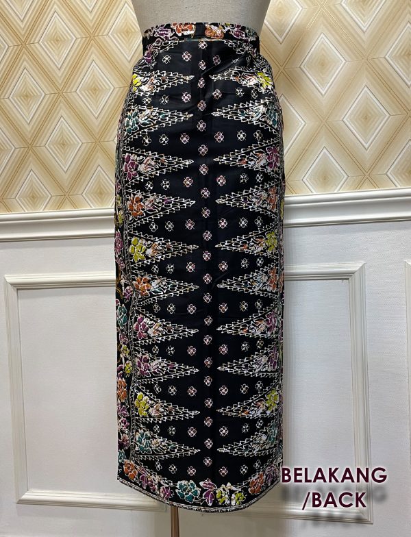 kain batik padanan kebaya