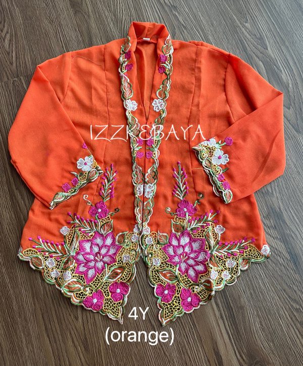 kebaya nyonya budak oren