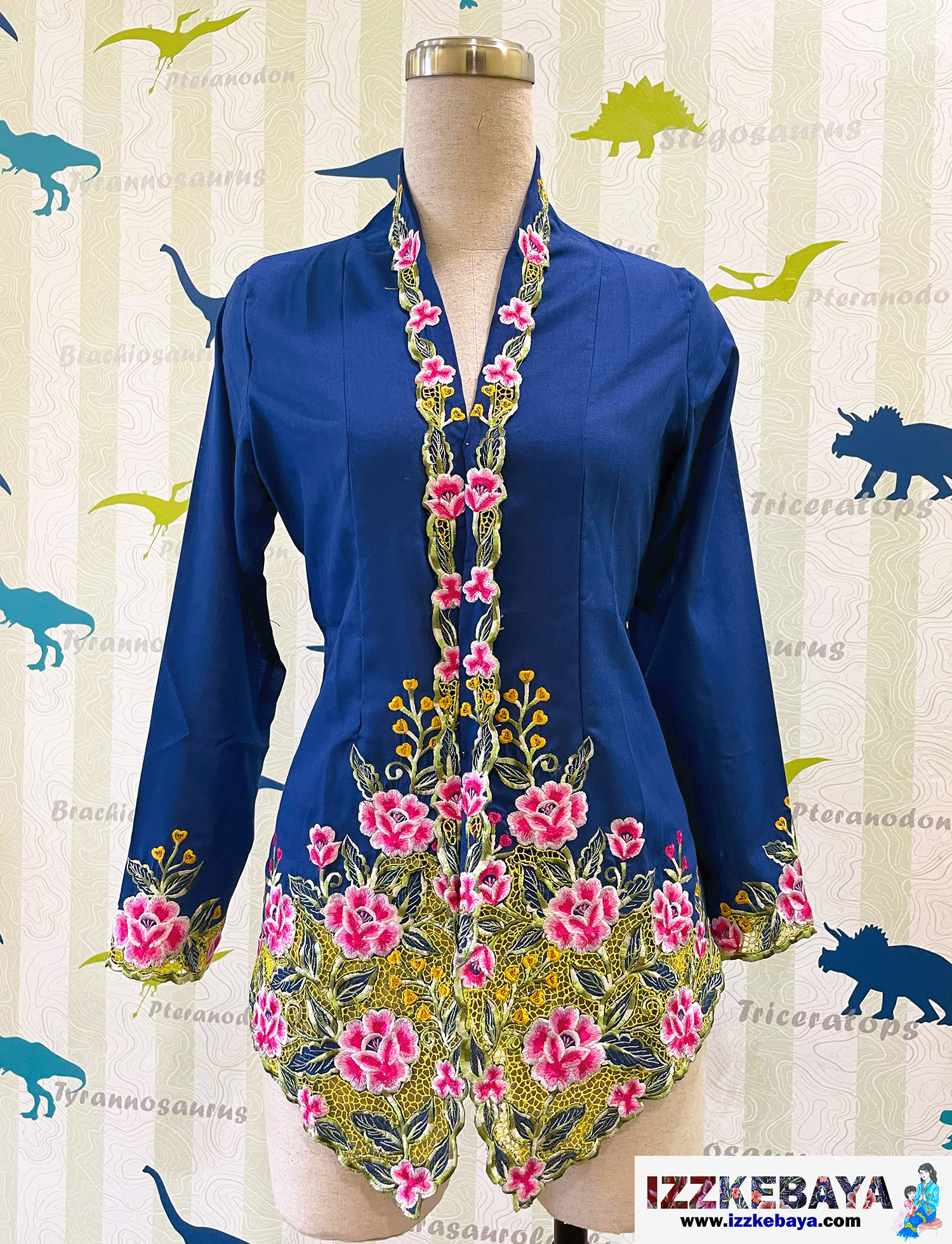 ik_1595_kebaya_nyonya_cobalt_blue