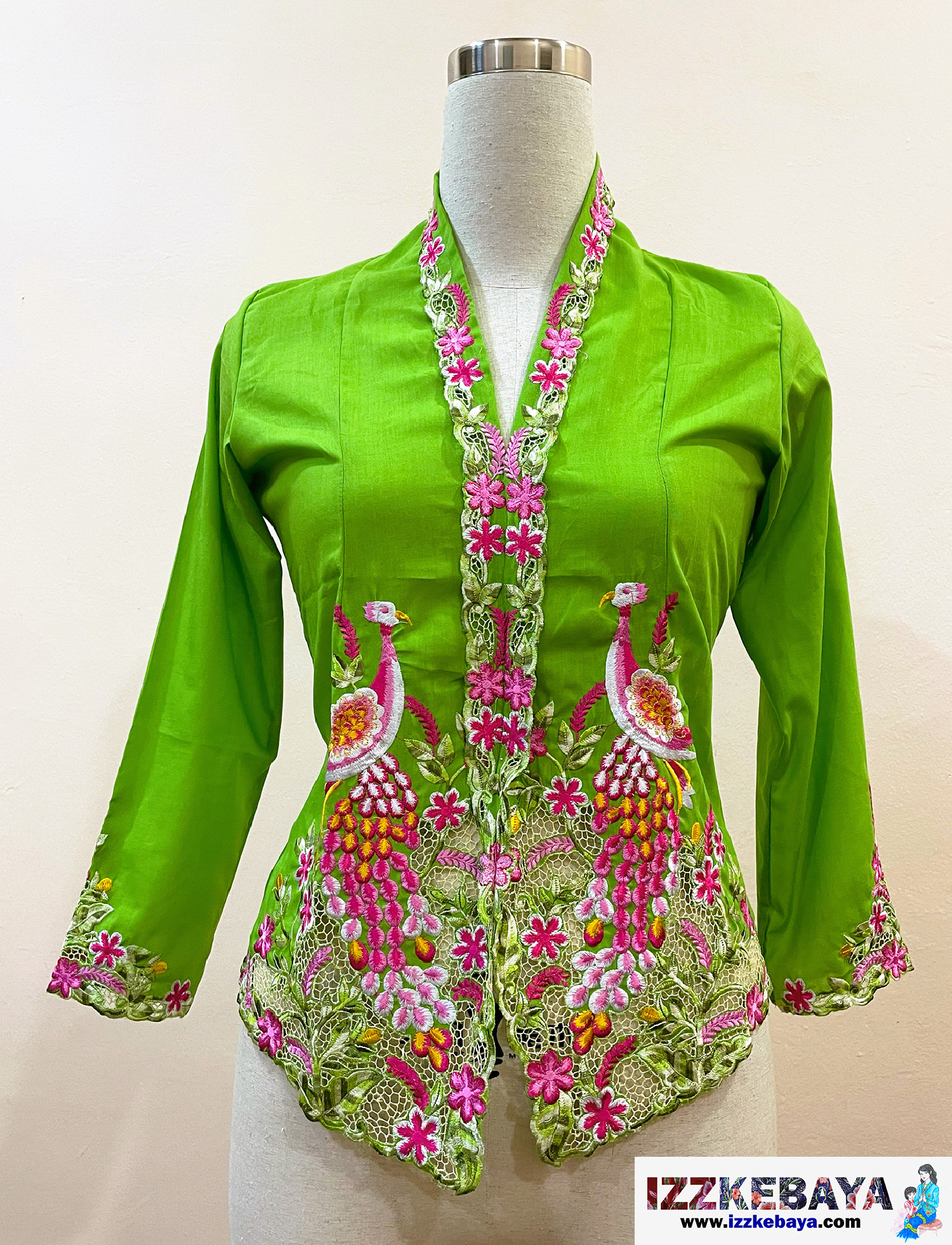 ik_1801_kebaya_nyonya_hijau