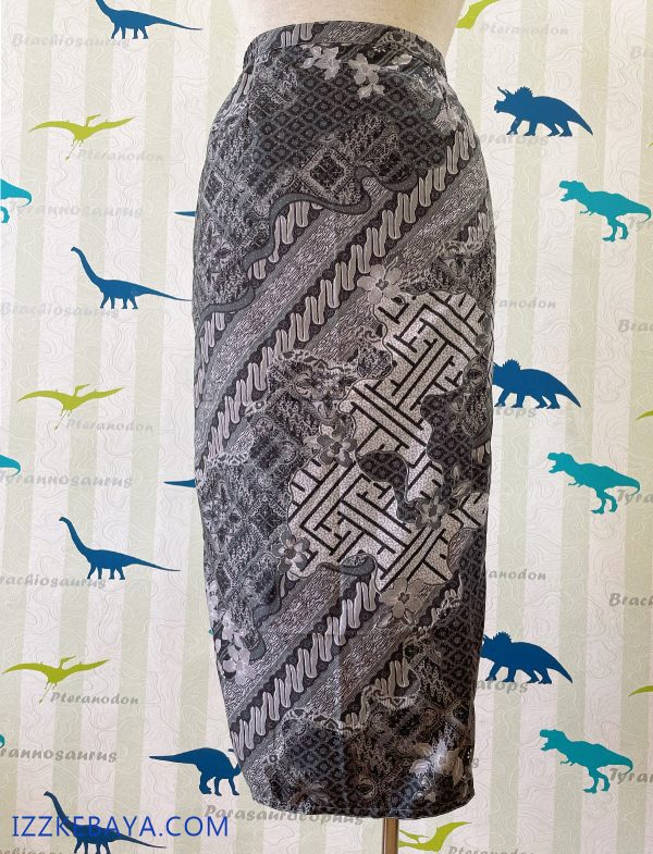 kain batik selisih kebaya
