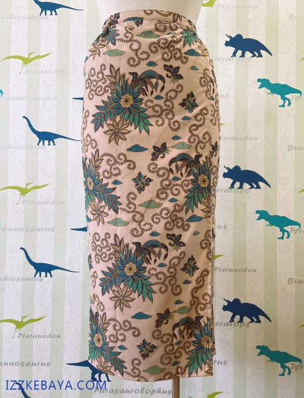 kain batik selisih kebaya