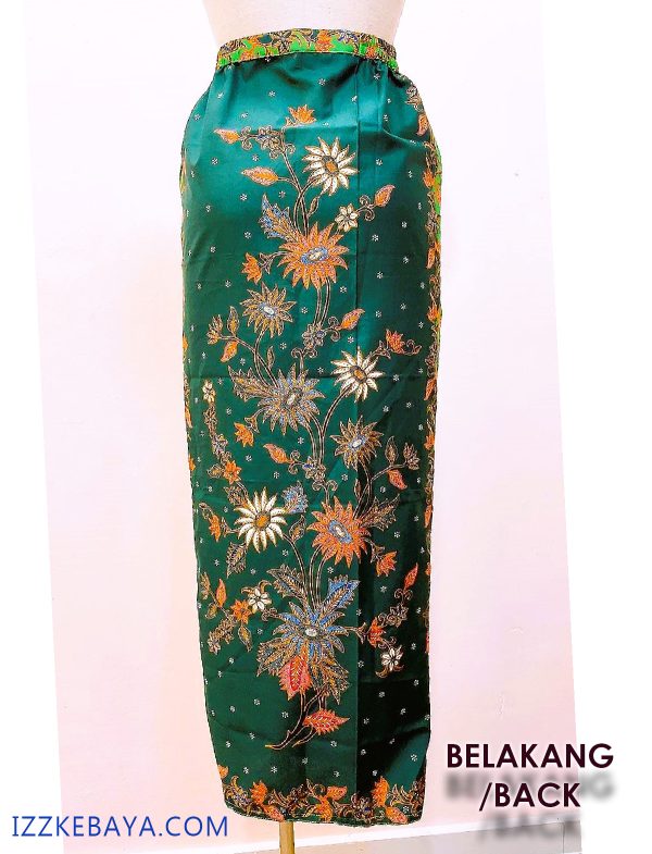 kain batik selisih padanan kebaya